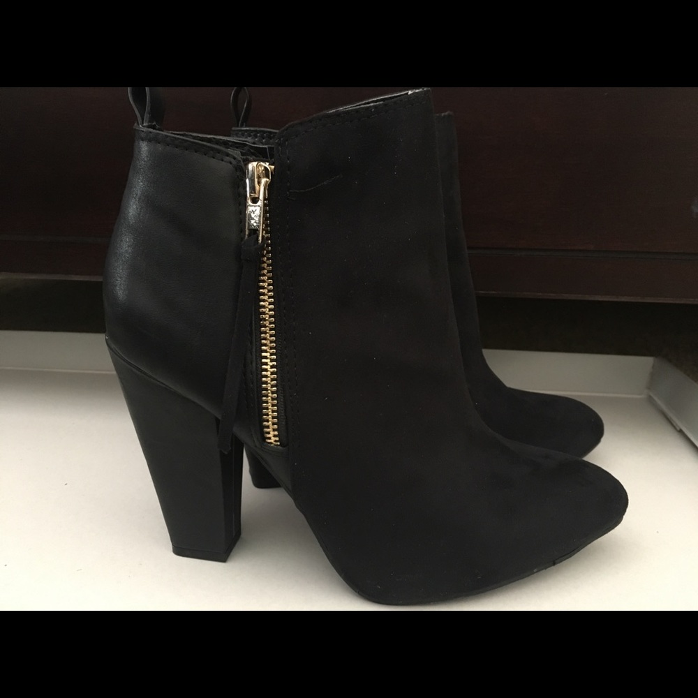 🚨Mossimo - Boots🚨